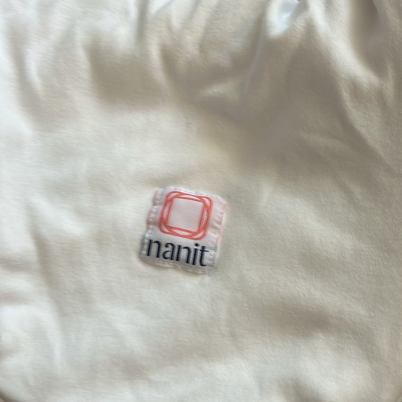 Nanit newborn swaddle with breathing band - 3 total - Picture 4 of 5